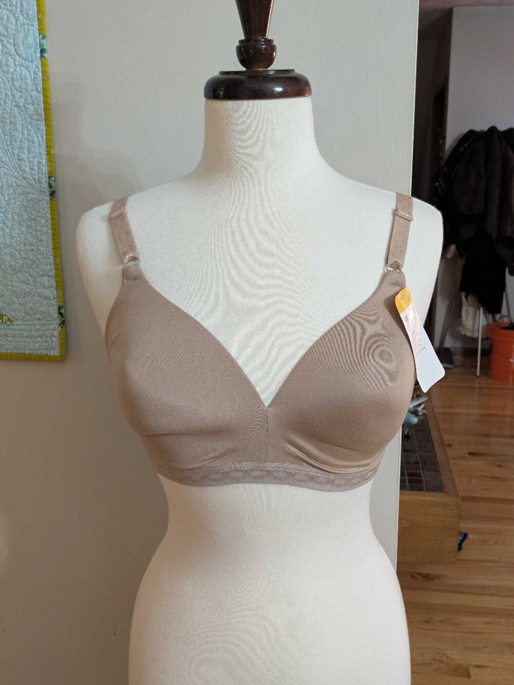 36D Wirefree Warner's Bra - New with Tags